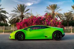 Rent Lamborghini Huracan 2021 in Dubai