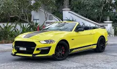 Rent Ford Mustang Convertible in Dubai