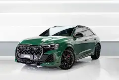 在迪拜租赁绿色奥迪RSQ8 Performance