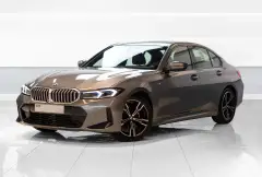 Dubai'de Gri BMW 318i kiralık