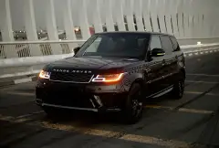 تأجير رينج روفر سبورت الأسود في دبي
