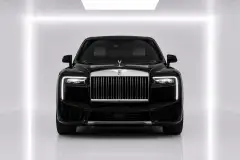 เช่ารถ Rolls-Royce Cullinan สีดำ 2025 ในดูไบ