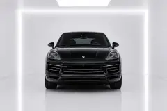 Rent Porsche Cayenne Black in Dubai