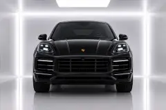 Rent Porsche Cayenne Black in Dubai