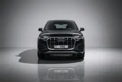 Rent Audi Q7 Black 2022 in Dubai