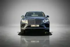 Аренда Bentley Bentayga Серый 2023 в Дубае