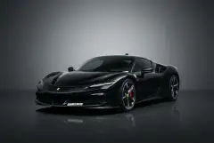 تأجير فيراري SF90 سترادالي الأسود 2021 في دبي