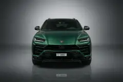 Dubai'de 2022 model Yeşil Lamborghini Urus kiralayın