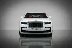 Rent Rolls-Royce Ghost White 2022 in Dubai