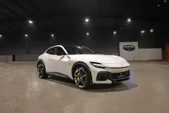 Rent Ferrari Purosangue 2024 in Dubai
