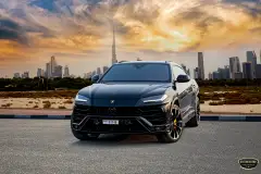 Rent Lamborghini Urus Black in Dubai