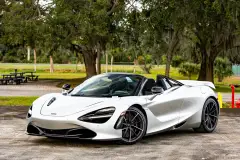 Rent Mclaren 720S Spider in Dubai