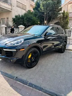Rent Porsche Cayenne Black 2016 in Damascus