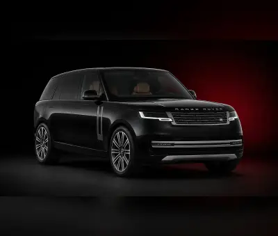 Dubai'de Kiralık Range Rover Vogue Siyah 2023