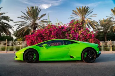 Dubai'de 2021 Model Lamborghini Huracan Kiralayın