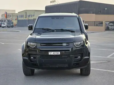 2024 Model Range Rover Defender Kiralayın Dubai'de