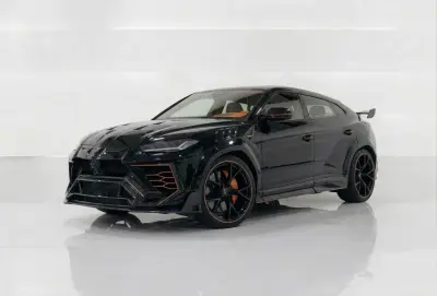 Dubai'de Mansory Gri Lamborghini Urus kiralayın