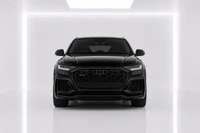Dubai'de Siyah Audi RSQ8 Kirala