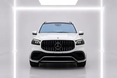 Dubai'de Kiralık Mercedes-Benz GLS63 Beyaz