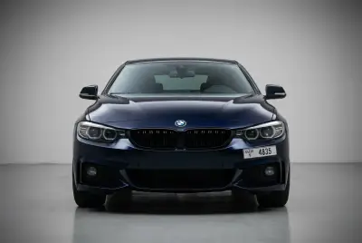 Dubai'de 2019 Siyah BMW 430i Kirala