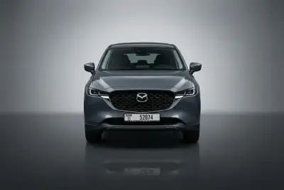 Dubai'da 2022 model Gri Mazda CX-5 kiralayın