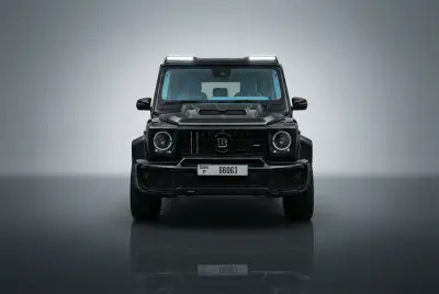 Dubai'de 2021 Siyah Mercedes-Benz G63 Brabus Kirala
