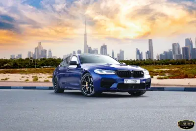 Dubai'de BMW M5 Competition kiralayın