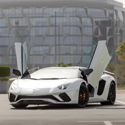 Rent Lamborghini Aventador Roadster White in Dubai
