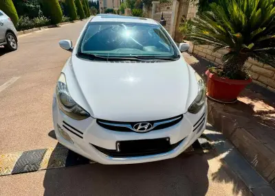 2014 Model Beyaz Hyundai Elantra Kiralayın, Şam'da