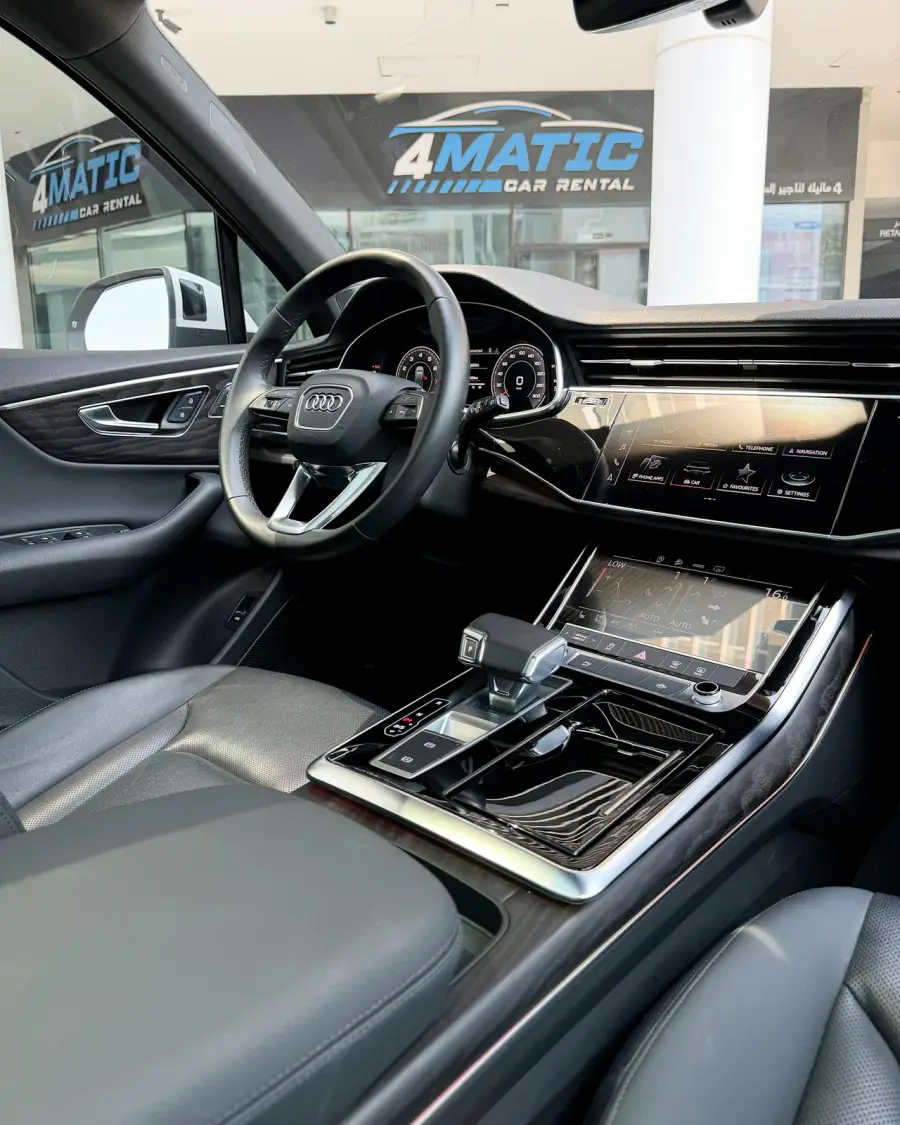 Rent Audi Q7 quattro - Luxury SUV for Family Adven 2022 in Dubai — photo 4 of 4