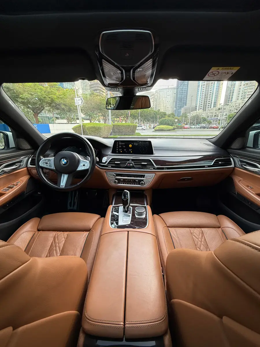 Rent BMW 730Li 2022 in Dubai — photo 10 of 12