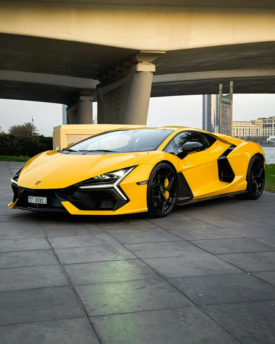 Rent Lamborghini Revuelto: The Apex of Performance 2024 in Dubai — photo 1 of 10