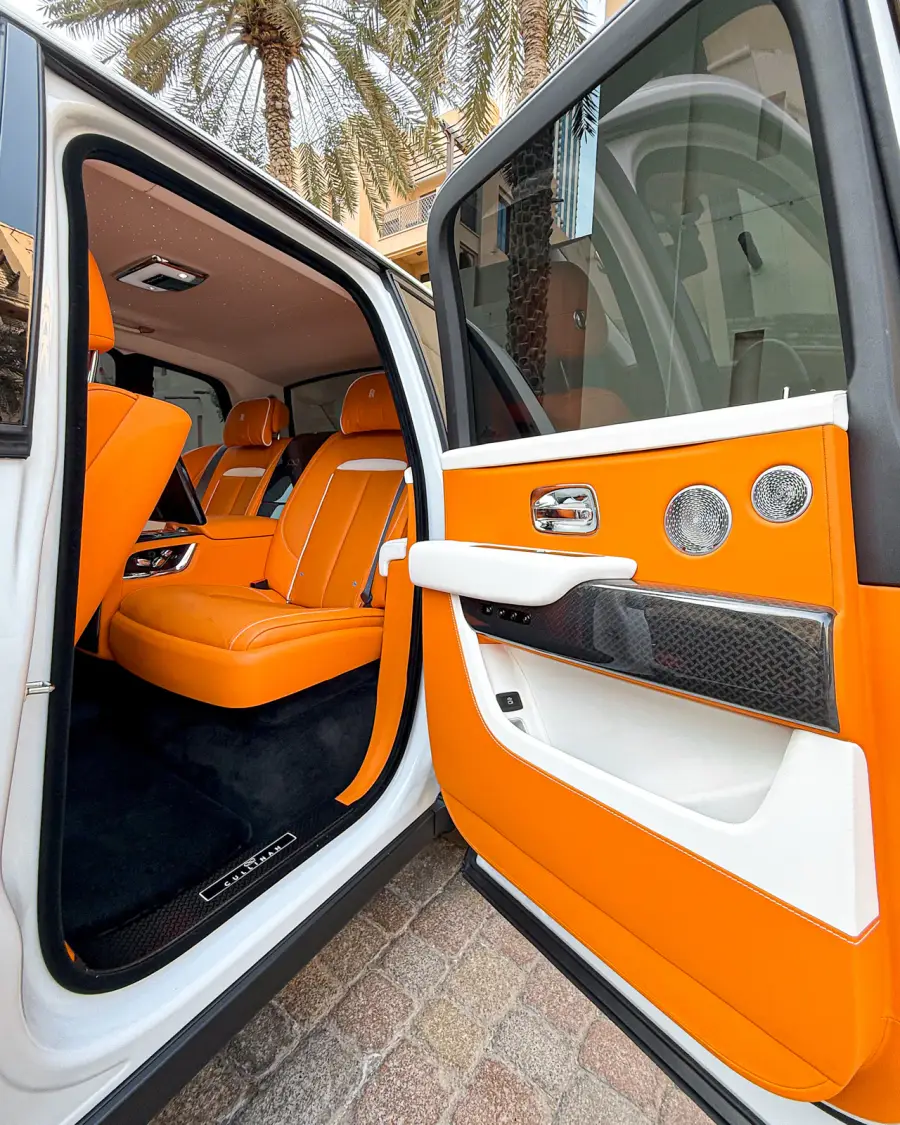 Rent Rolls-Royce Cullinan Black Badge 2023 in Dubai — photo 6 of 9