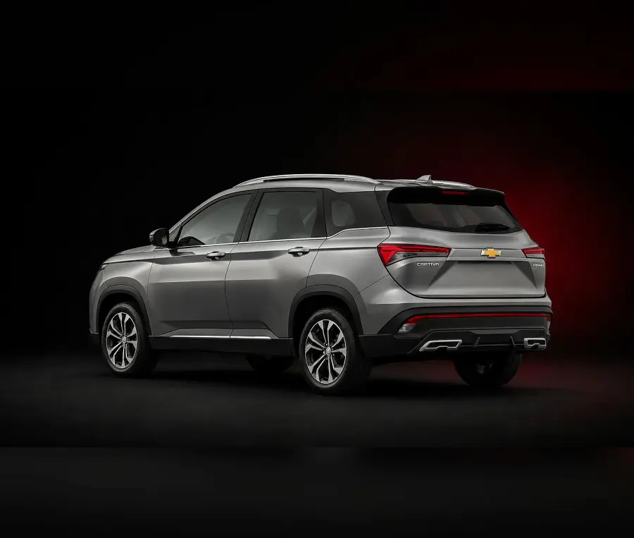 Rent Chevrolet Captiva Grey 2024 in Dubai — photo 3 of 4