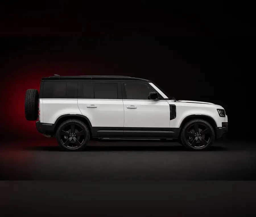 Rent Land Rover Defender White 2023 in Dubai — photo 2 of 4