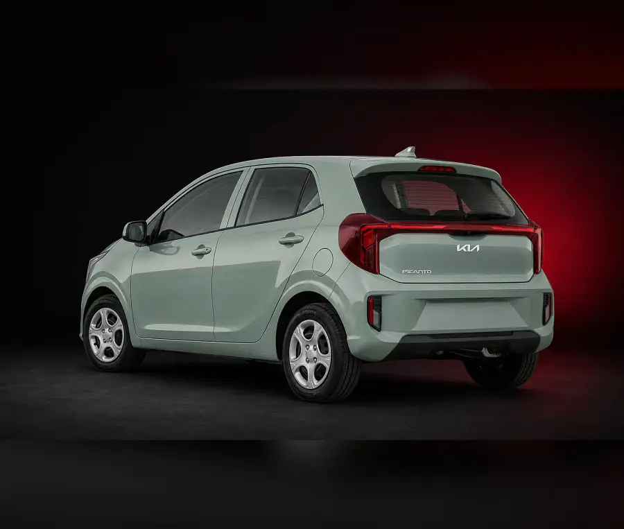 Аренда авто Kia Picanto зелёного цвета 2024 в Дубае в аренду в Дубай, ОАЭ — Kia — фото 3 из 4