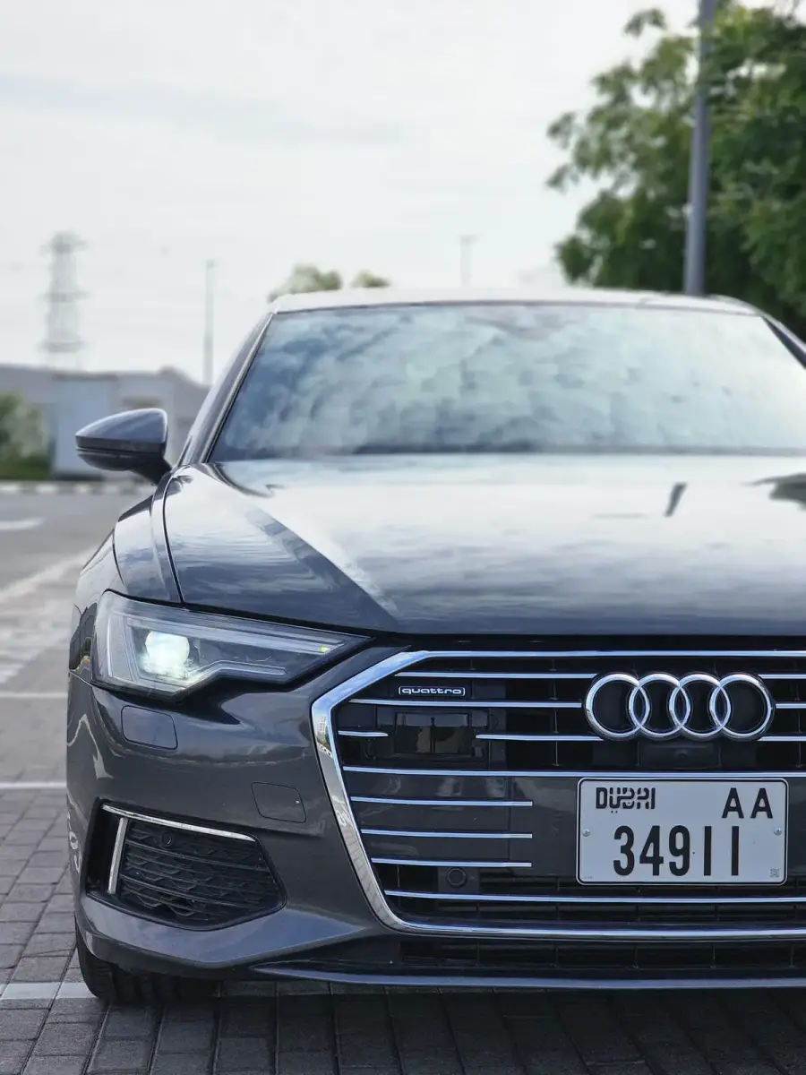 Rent Audi A6 in Dubai — photo 5 of 9