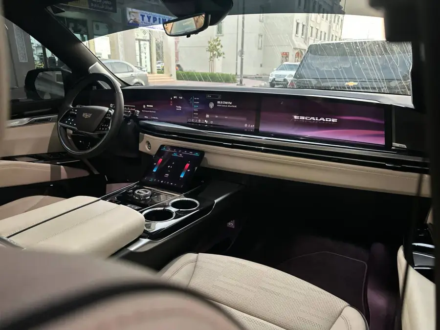 Rent Cadillac Escalade 2023 in Dubai — photo 7 of 8