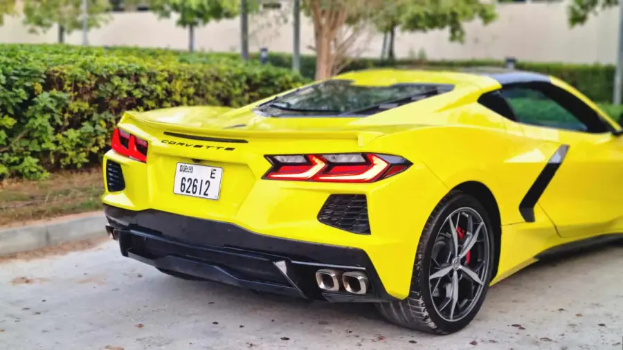 Rent Chevrolet Corvette in Dubai — photo 3 of 9