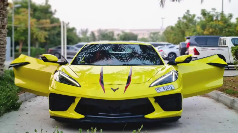 Rent Chevrolet Corvette in Dubai — photo 8 of 9