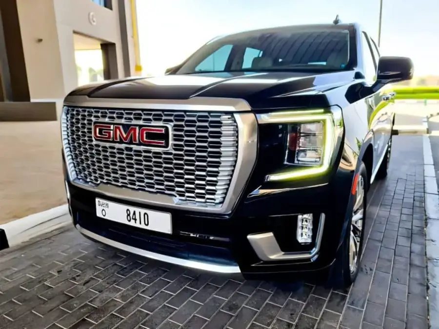 Rent GMC Yukon Denali 2022 in Dubai — photo 2 of 9