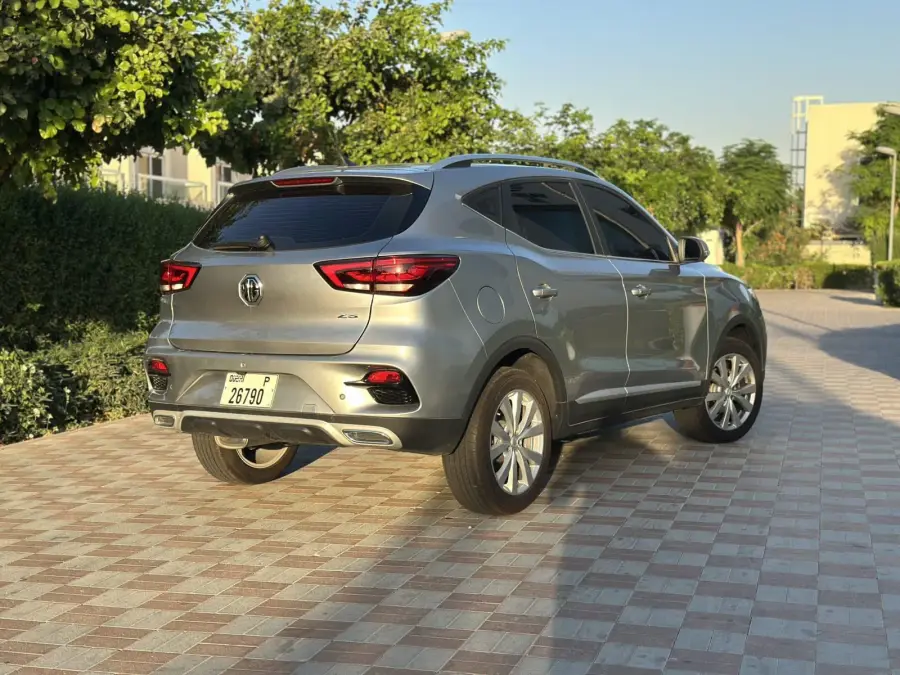 Rent MG ZS in Dubai — photo 5 of 9