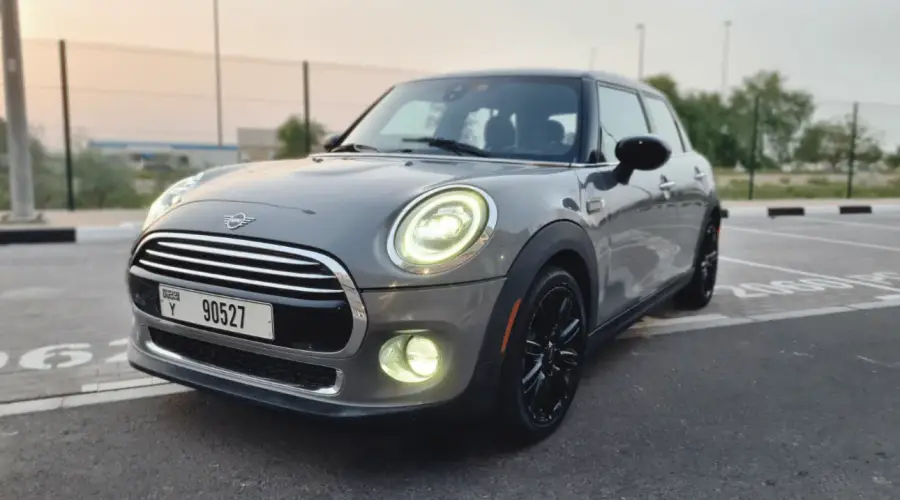 Rent Mini Cooper 2020 in Dubai — photo 9 of 9