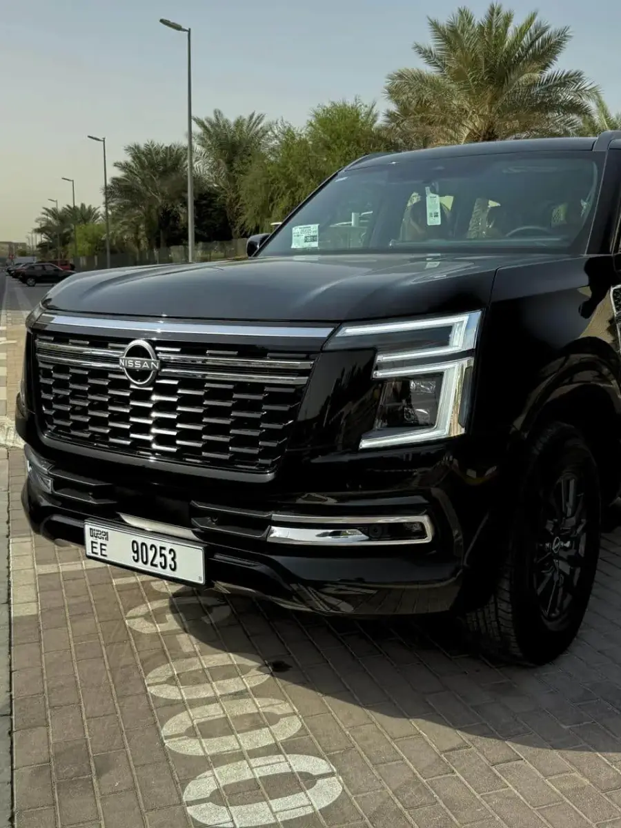 Rent Nissan Patrol 2026 in Dubai — photo 4 of 9