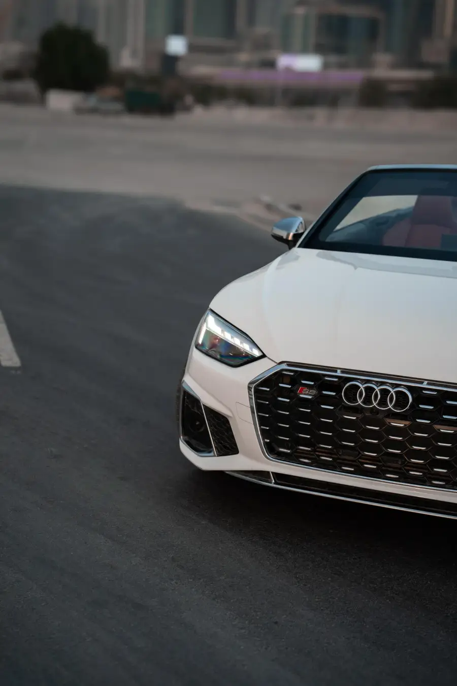 تأجير أودي S5 مكشوف الأبيض 2024 في دبي — صورة 4 من 20