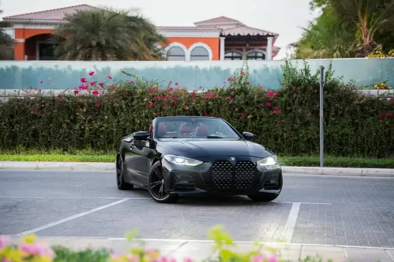 Rent BMW M430i Convertible Black in Dubai — photo 2 of 20