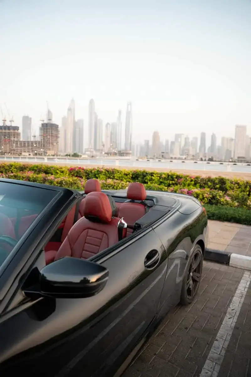 Rent BMW M430i Convertible Black in Dubai — photo 17 of 20