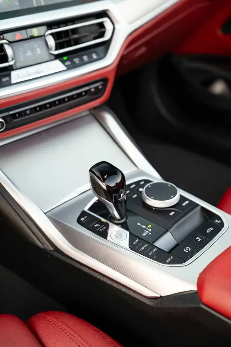 Rent BMW M430i Convertible Black in Dubai — photo 19 of 20