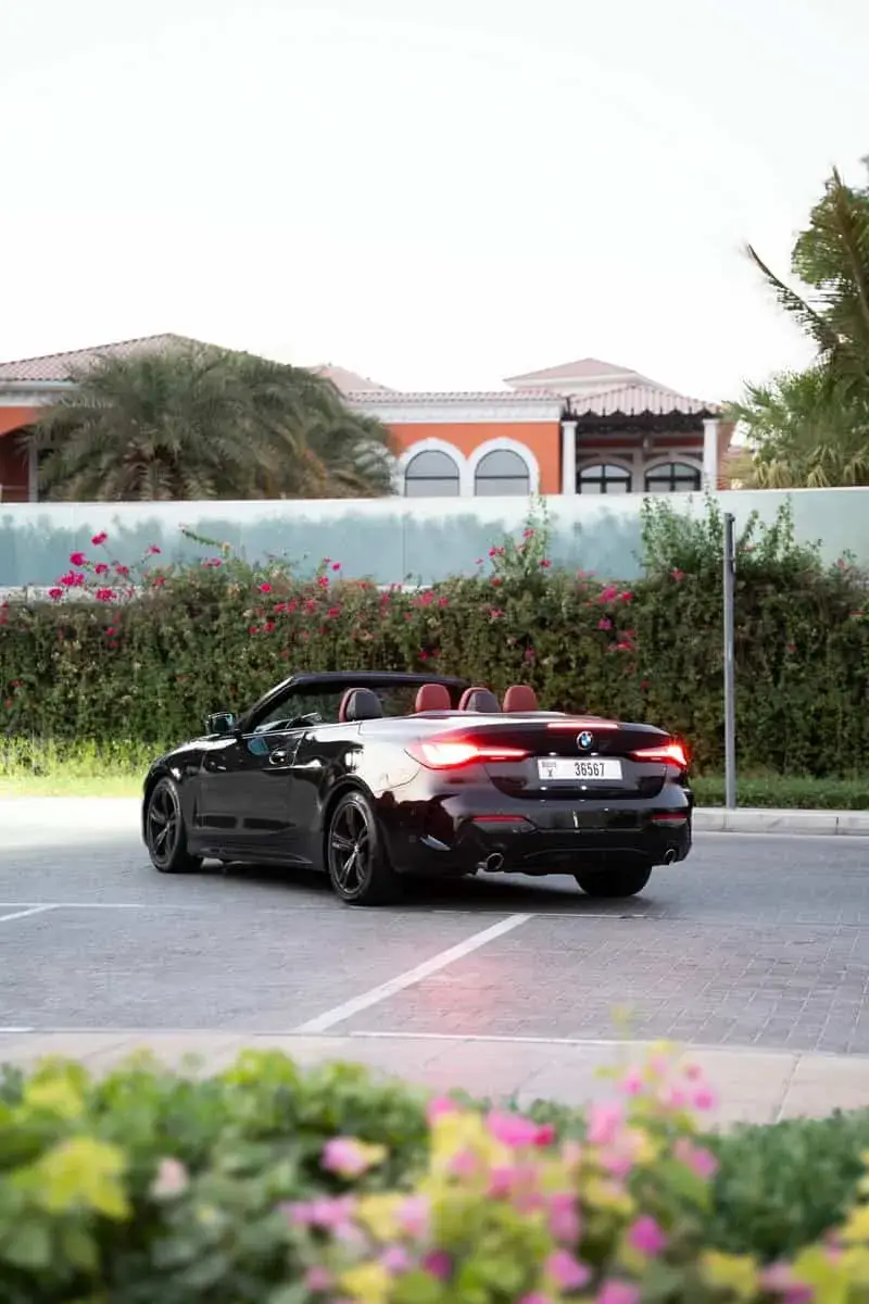 Rent BMW M430i Convertible Black in Dubai — photo 7 of 20
