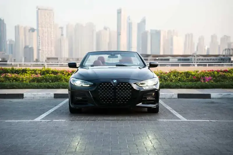 Rent BMW M430i Convertible Black in Dubai — photo 9 of 20